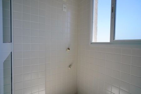 Apartamento para alugar com 70m², 2 quartos e 1 vagaÁrea de Serviço