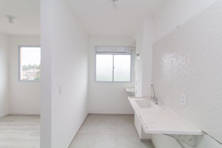 Apartamento para alugar com 44m², 2 quartos e 1 vaga Apartamento para alugar com 44m², 2 quartos e 1 vagaCozinha e Área de Serviço