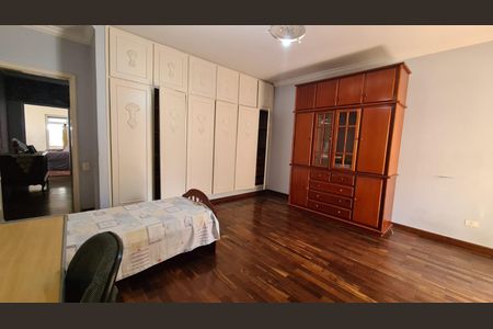 Casa para alugar com 400m², 5 quartos e 5 vagasQuarto 2