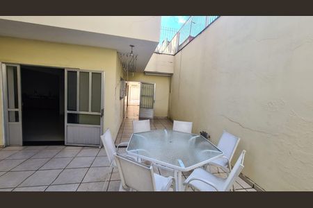 Casa para alugar com 400m², 5 quartos e 5 vagasÁrea externa