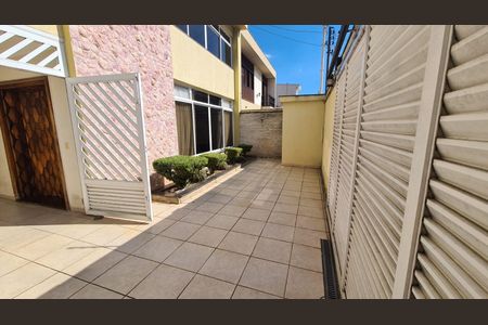 Casa para alugar com 400m², 5 quartos e 5 vagasÁrea externa