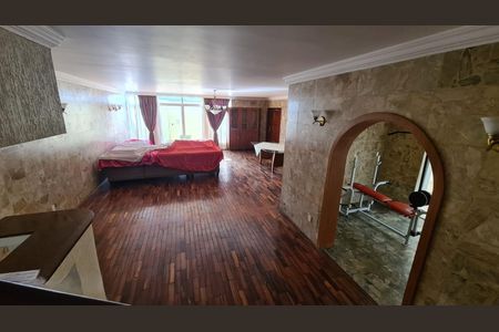 Casa para alugar com 400m², 5 quartos e 5 vagasSala de estar