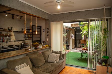 Sala de casa à venda com 1 quarto, 190m² em Campo Belo, São Paulo