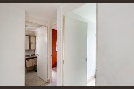 Apartamento à venda com 52m², 2 quartos e 2 vagasCorredor