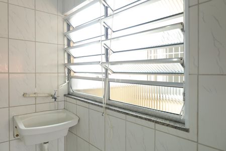 Apartamento para alugar com 64m², 2 quartos e sem vagaÁrea de Serviço