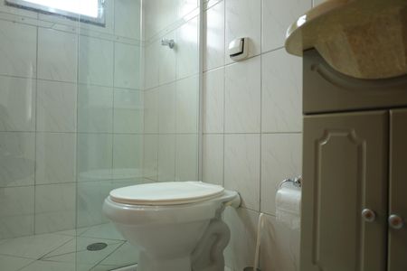 Apartamento para alugar com 64m², 2 quartos e sem vagaBanheiro