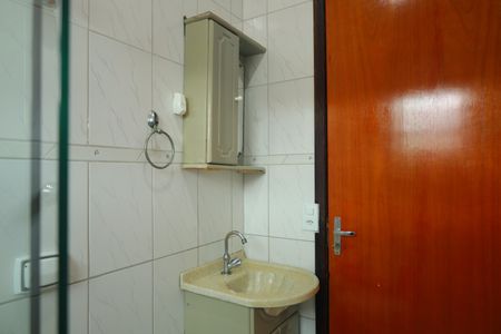 Apartamento para alugar com 64m², 2 quartos e sem vagaBanheiro