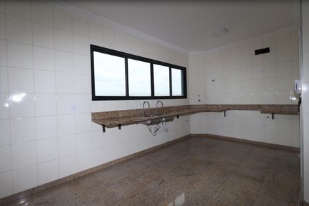Apartamento à venda com 440m², 5 quartos e 5 vagasCozinha