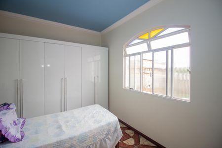 Casa para alugar com 360m², 3 quartos e 4 vagas Casa para alugar com 360m², 3 quartos e 4 vagasQuarto Suíte 2