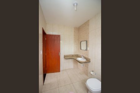 Casa para alugar com 360m², 3 quartos e 4 vagas Casa para alugar com 360m², 3 quartos e 4 vagasBanheiro da Suíte