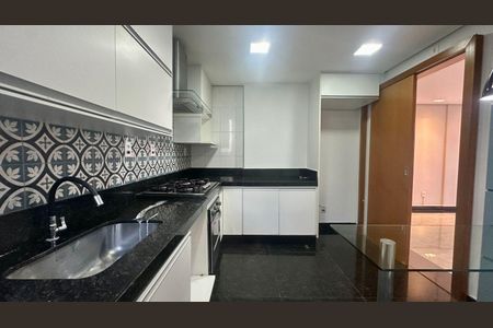 Apartamento para alugar com 210m², 4 quartos e 3 vagasCozinha 