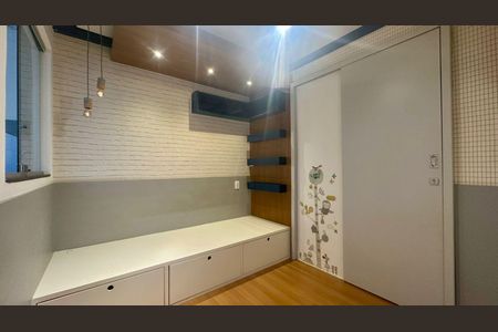 Apartamento para alugar com 210m², 4 quartos e 3 vagasQuarto 