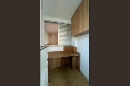 Apartamento para alugar com 210m², 4 quartos e 3 vagasEscritório 