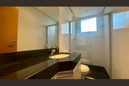Apartamento para alugar com 210m², 4 quartos e 3 vagasBanheiro 