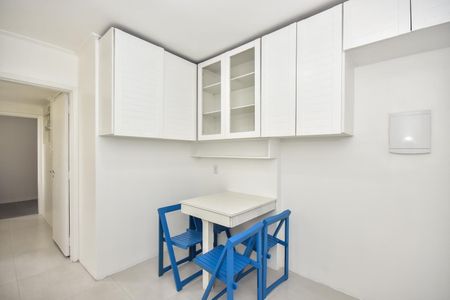 Apartamento à venda com 94m², 2 quartos e 1 vagaCozinha