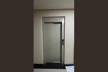 Apartamento para alugar com 90m², 3 quartos e 1 vaga Apartamento para alugar com 90m², 3 quartos e 1 vagaElevador