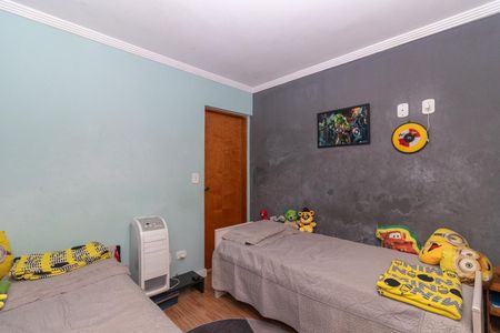 Casa à venda com 97m², 3 quartos e 3 vagasSuíte 3