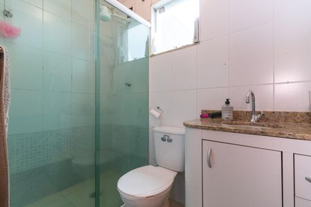 Casa à venda com 97m², 3 quartos e 3 vagasBanheiro da Suíte 1