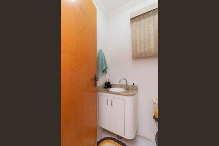 Casa à venda com 97m², 3 quartos e 3 vagasLavabo