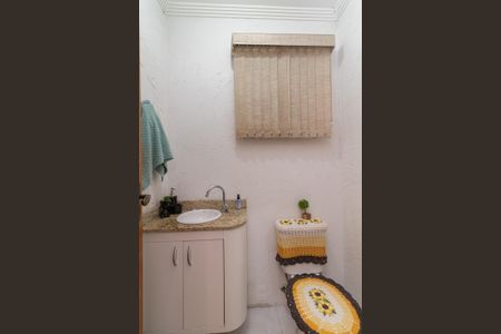 Casa à venda com 97m², 3 quartos e 3 vagasLavabo