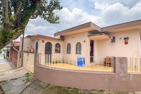 Casa para alugar com 100m², 3 quartos e 1 vaga