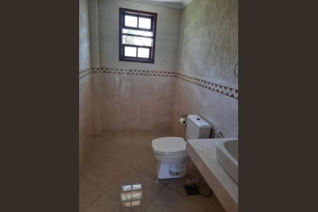 Casa à venda com 1400m², 4 quartos e 4 vagas Casa à venda com 1400m², 4 quartos e 4 vagasBanheiro