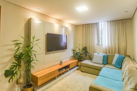 Apartamento para alugar com 70m², 3 quartos e 1 vaga Apartamento para alugar com 70m², 3 quartos e 1 vagaSala