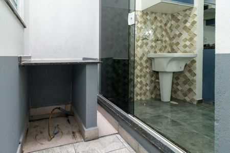 Casa para alugar com 75m², 3 quartos e 1 vagaÁrea de Serviço