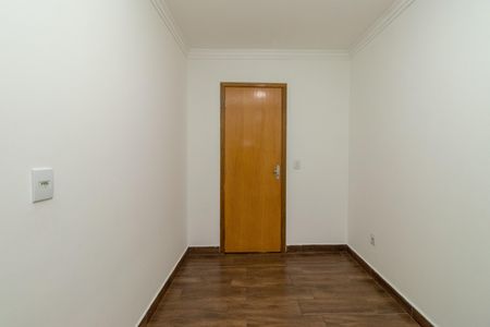 Casa para alugar com 75m², 3 quartos e 1 vagaQuarto 2