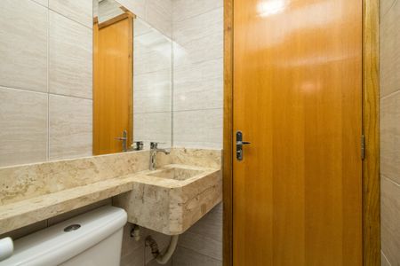 Casa para alugar com 75m², 3 quartos e 1 vagaBanheiro