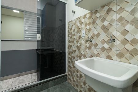 Casa para alugar com 75m², 3 quartos e 1 vagaÁrea de Serviço