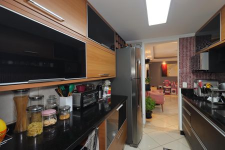 Apartamento à venda com 56m², 2 quartos e 1 vagaCozinha