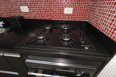 Apartamento à venda com 56m², 2 quartos e 1 vagaCozinha - Cooktop