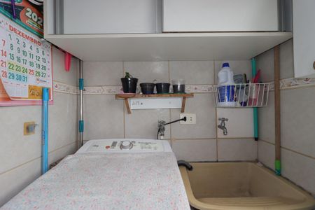 Apartamento à venda com 56m², 2 quartos e 1 vagaÁrea de Serviço