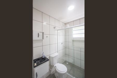 Apartamento para alugar com 38m², 2 quartos e sem vaga Apartamento para alugar com 38m², 2 quartos e sem vagaBanheiro Social