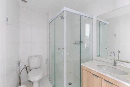 Banheiro de kitnet/studio à venda com 1 quarto, 28m² em Vila Buarque, São Paulo