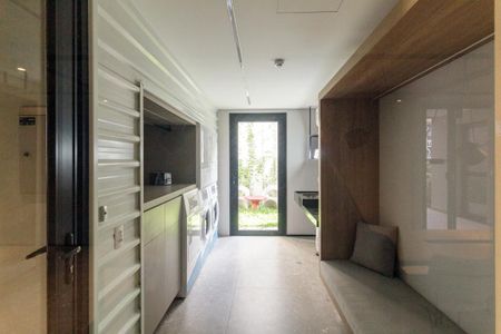 Studio à venda com 28m², 1 quarto e sem vagaÁrea comum - Lavanderia