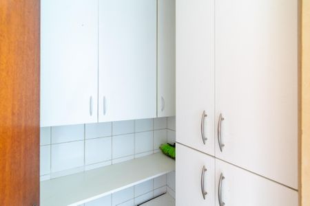 Apartamento para alugar com 124m², 3 quartos e 1 vaga Apartamento para alugar com 124m², 3 quartos e 1 vagaQuarto de Serviço