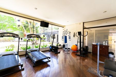 Apartamento para alugar com 124m², 3 quartos e 1 vaga Apartamento para alugar com 124m², 3 quartos e 1 vagaÁrea comum - Academia