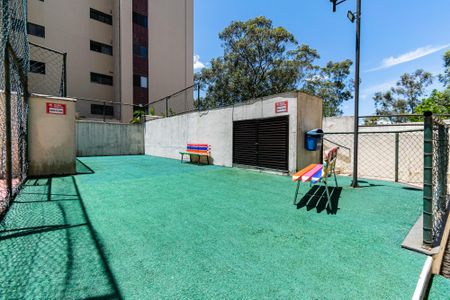 Apartamento para alugar com 124m², 3 quartos e 1 vaga Apartamento para alugar com 124m², 3 quartos e 1 vagaÁrea comum