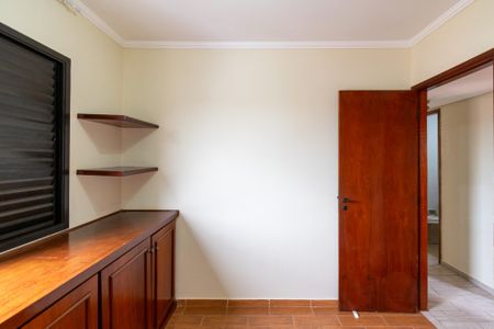 Apartamento para alugar com 124m², 3 quartos e 1 vaga Apartamento para alugar com 124m², 3 quartos e 1 vagaQuarto 2