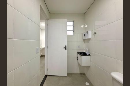 Apartamento para alugar com 27m², 1 quarto e sem vaga Apartamento para alugar com 27m², 1 quarto e sem vagaBanheiro