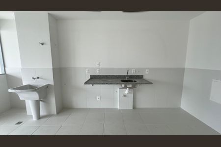 Apartamento à venda com 83m², 2 quartos e 1 vaga Apartamento à venda com 83m², 2 quartos e 1 vagaCozinha