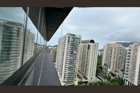 Apartamento à venda com 83m², 2 quartos e 1 vaga Apartamento à venda com 83m², 2 quartos e 1 vagaVista