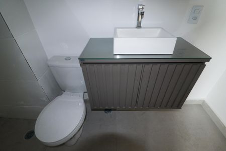 Banheiro de apartamento para alugar com 2 quartos, 53m² em Santana, São Paulo