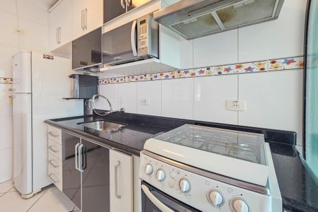 Apartamento para alugar com 80m², 2 quartos e 1 vagaCozinha 