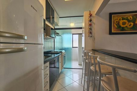 Apartamento para alugar com 80m², 2 quartos e 1 vagaBanheiro Social