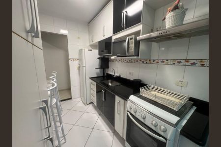 Apartamento para alugar com 2 quartos, 80m² em Jardim Tres Marias, Guarujá