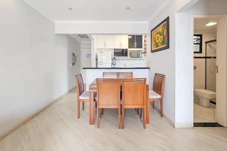 Apartamento para alugar com 80m², 2 quartos e 1 vagaSala