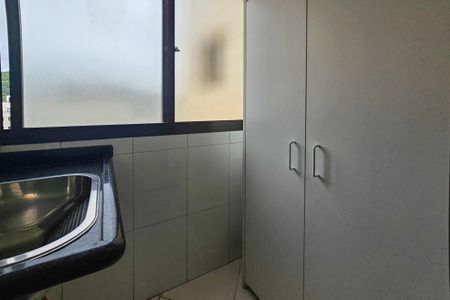 Apartamento para alugar com 80m², 2 quartos e 1 vagaÁrea de serviço